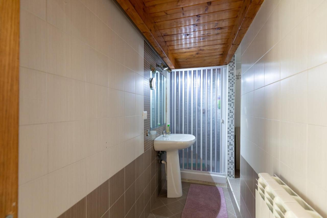 Apartment With Sea View With 2 Lifts Above Montesanto! Неаполь Экстерьер фото