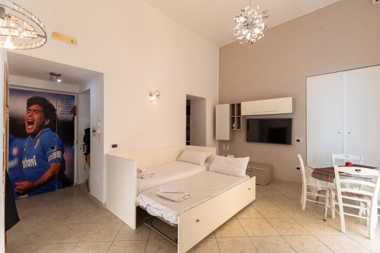 Apartment With Sea View With 2 Lifts Above Montesanto! Неаполь Экстерьер фото