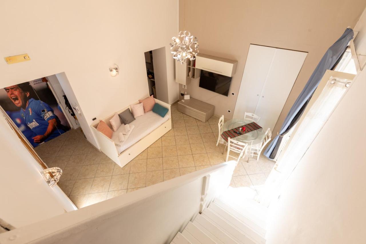 Apartment With Sea View With 2 Lifts Above Montesanto! Неаполь Экстерьер фото