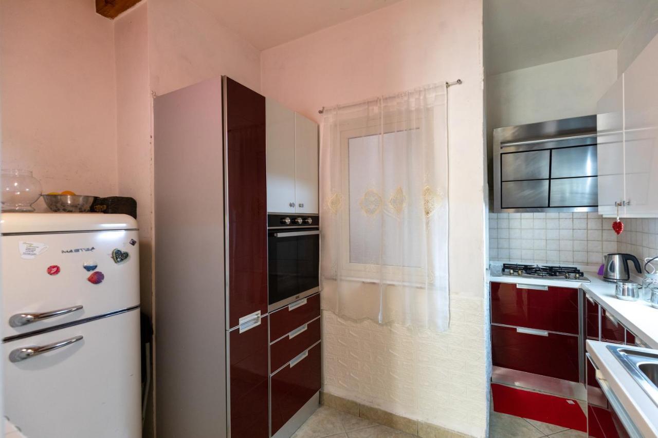 Apartment With Sea View With 2 Lifts Above Montesanto! Неаполь Экстерьер фото